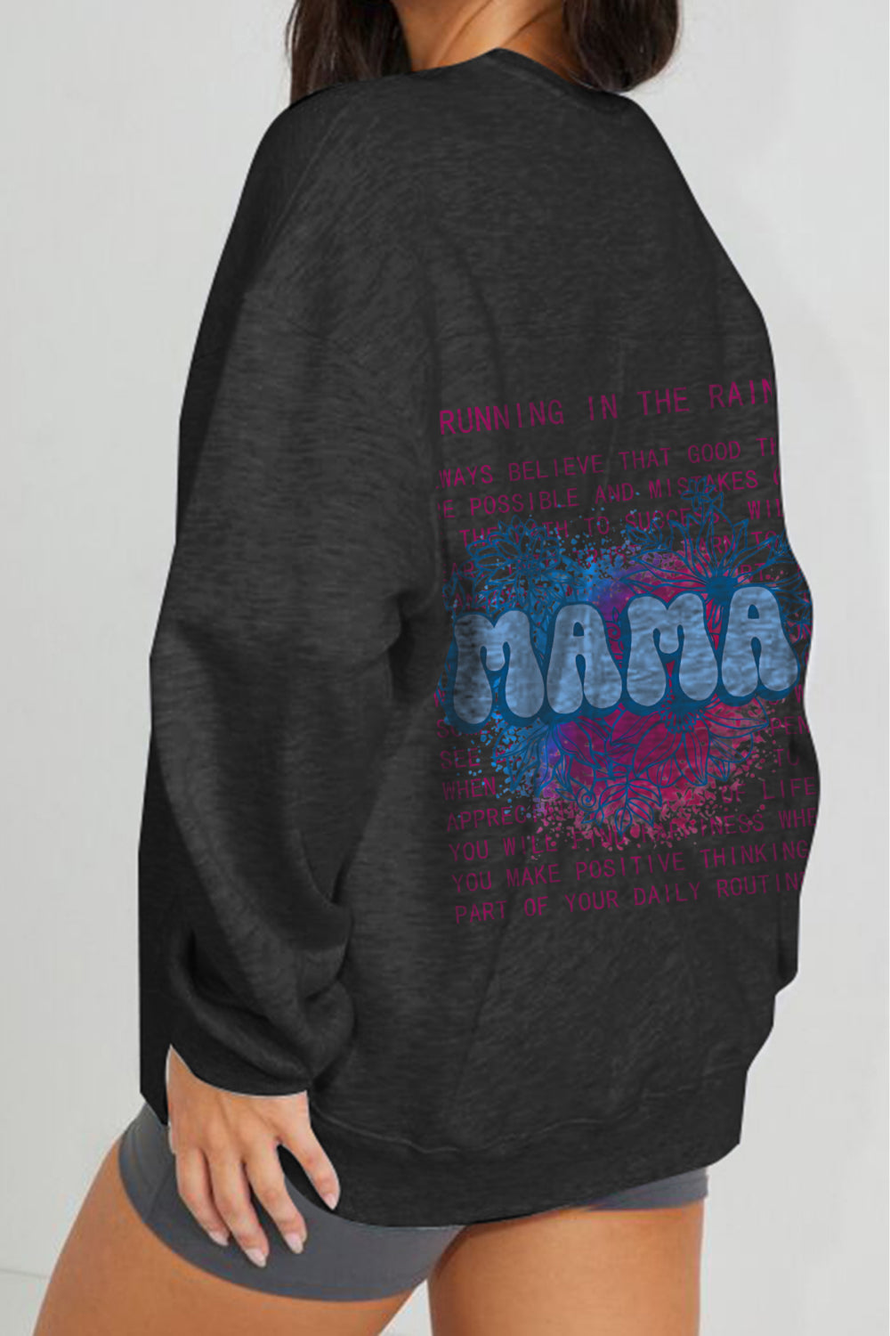 Plussize-Max-graphics-sweatshirt-black.