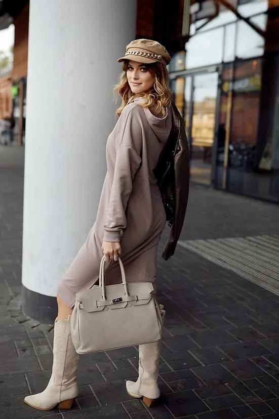 Women's Fashion Forecast 2024: Trends, Styles & Must-Have Pieces - Littles Collection