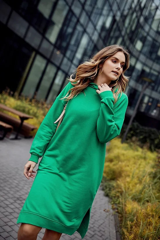100% cotton loose midi dress with hood and pockets green color.