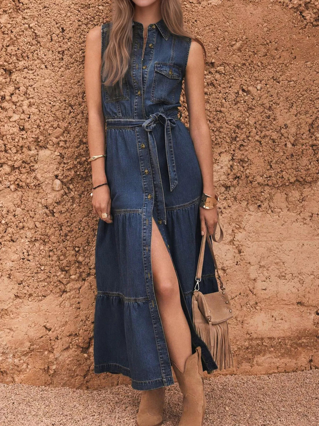 button-front_sleeveless_Denim_Dress_combines_classic_style-women_fashion - littlescollection