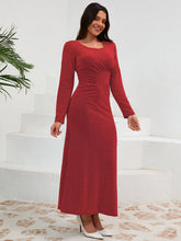 Fitted Stretchy.  Round neck. Fitted sleeve. A line. Lond dress women. 